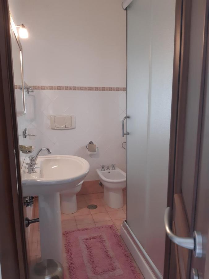 B&B Adriana Paola Buitenkant foto